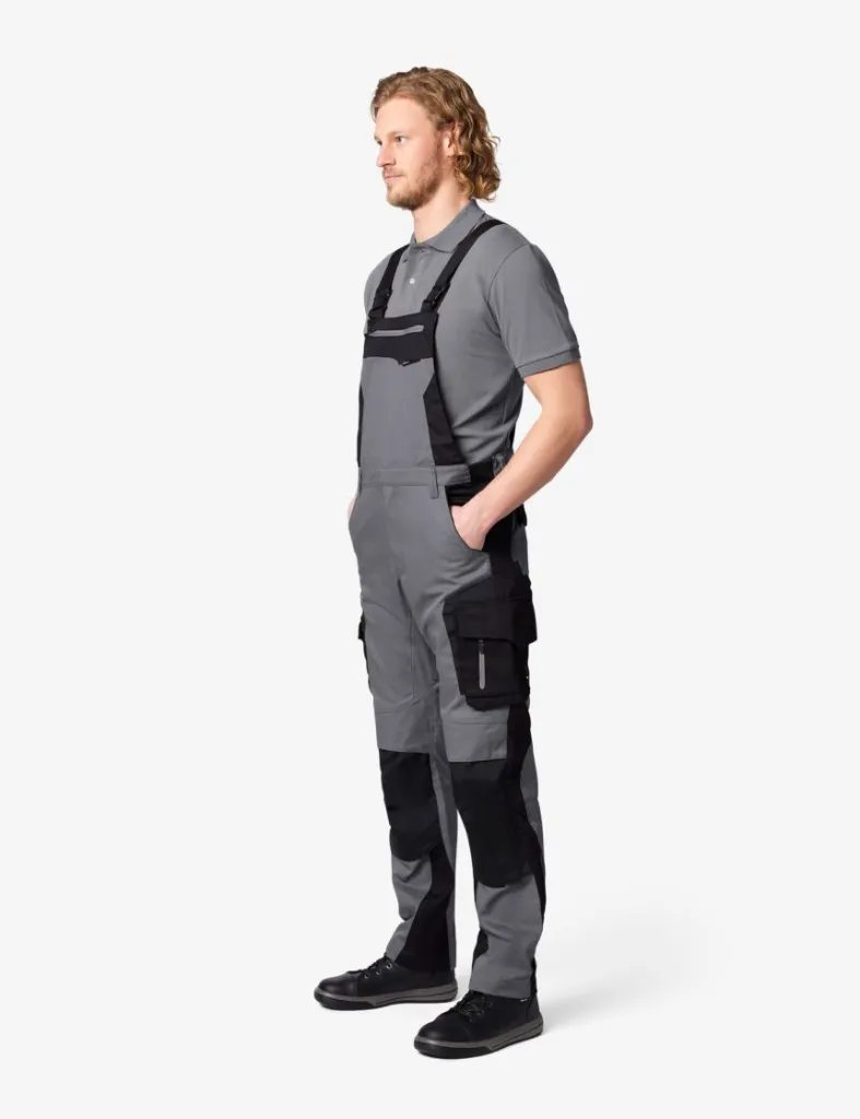 Pascal grey men.webp