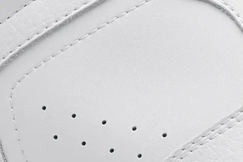 HOLCOMBE white detail.webp