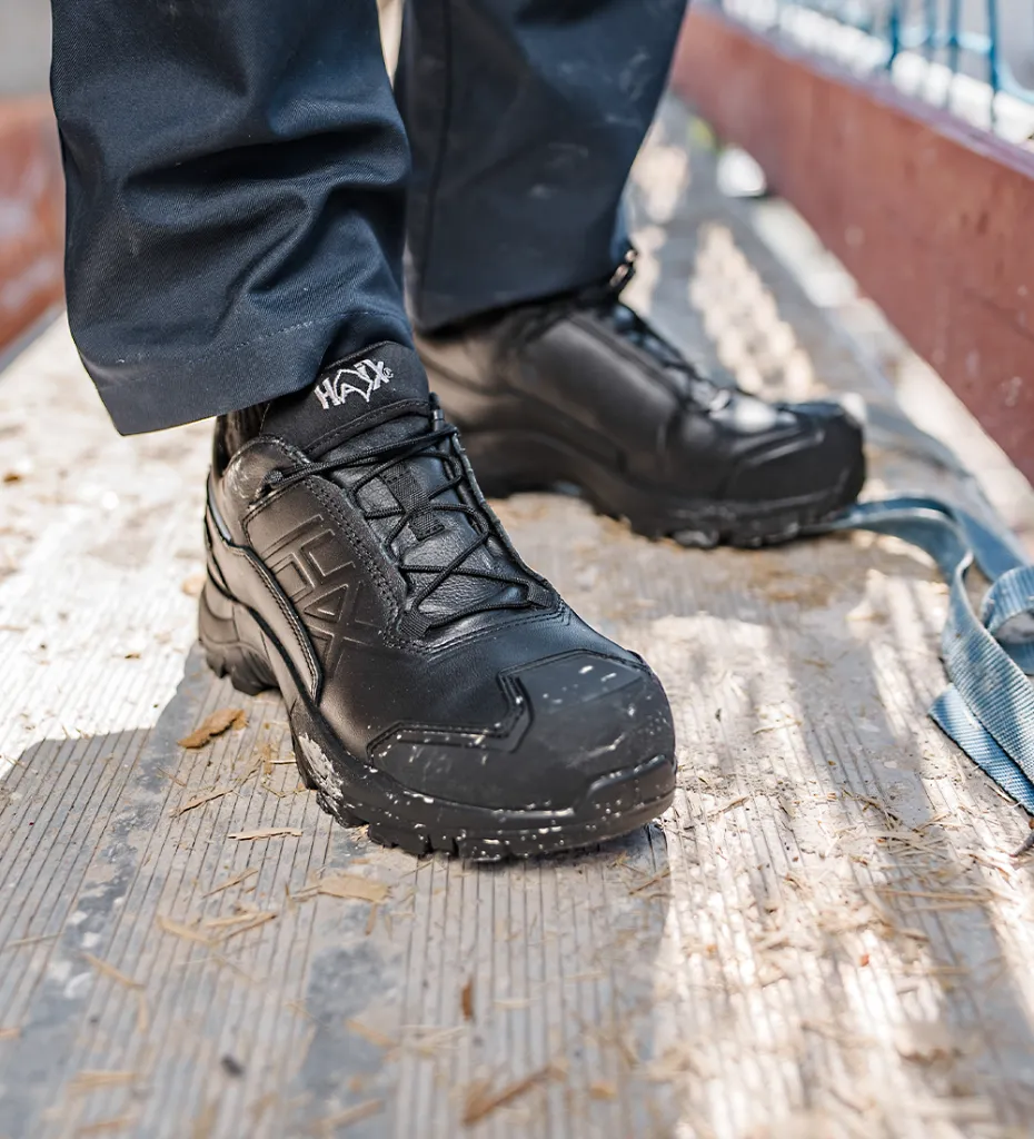 610051_black-eagle-safety-600-ltr_gtx_black_1000x1100px.webp