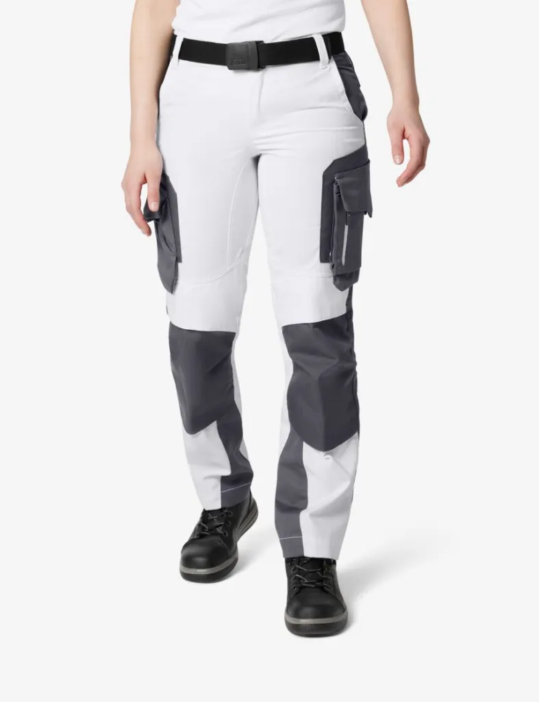 Alma weiss lady1.webp