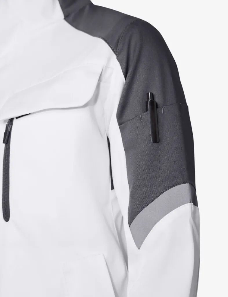 Andrea weiss Lady Det2.webp