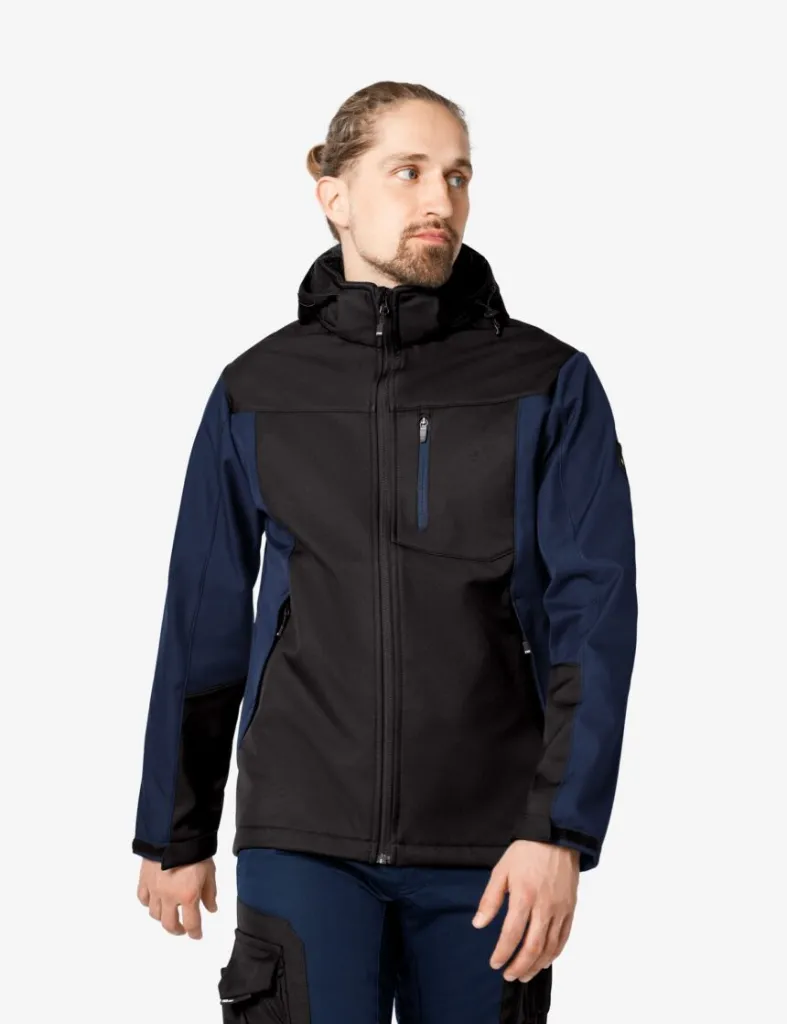 Jannik marine men.webp