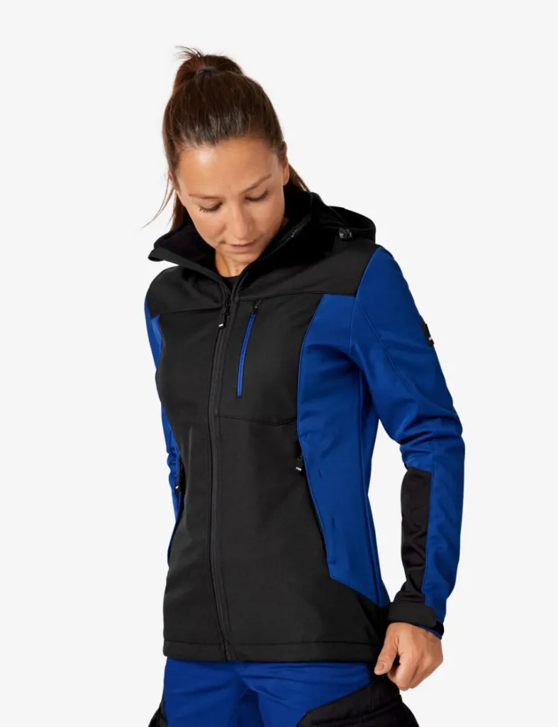 Julia royal Lady.webp