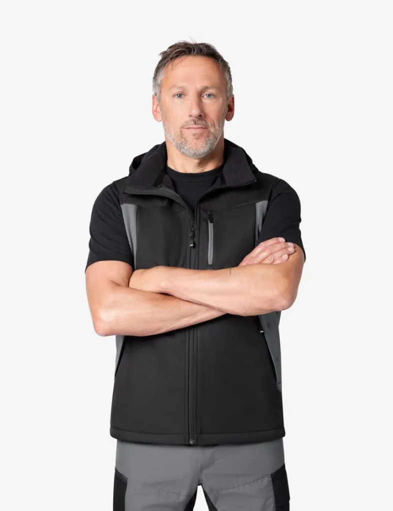 Justus grey men.webp