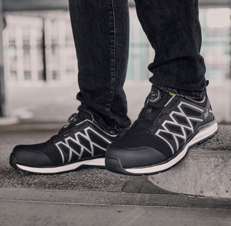[00695626-0001] SWIFT BOA black Low ESD S3S Si-Halbschuh by Jori (36)